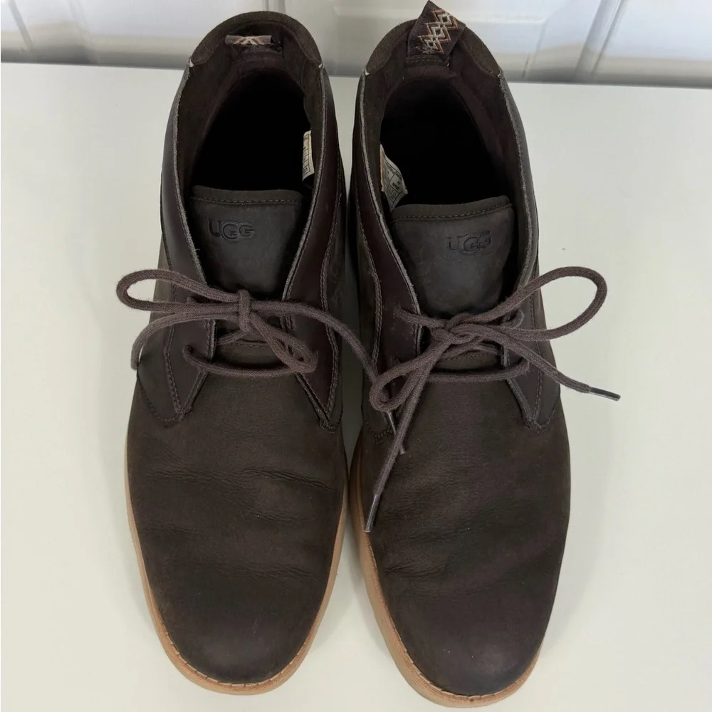 UGG Union Chukka Boots Men's 11.5 Brown Nubuck Comfort Waterproof Plain Toe - Picture 4 of 11